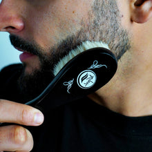 Load image into Gallery viewer, Rolda Beard Brush