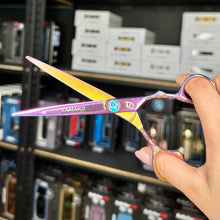 Load image into Gallery viewer, Yamako Chameleon Shears
